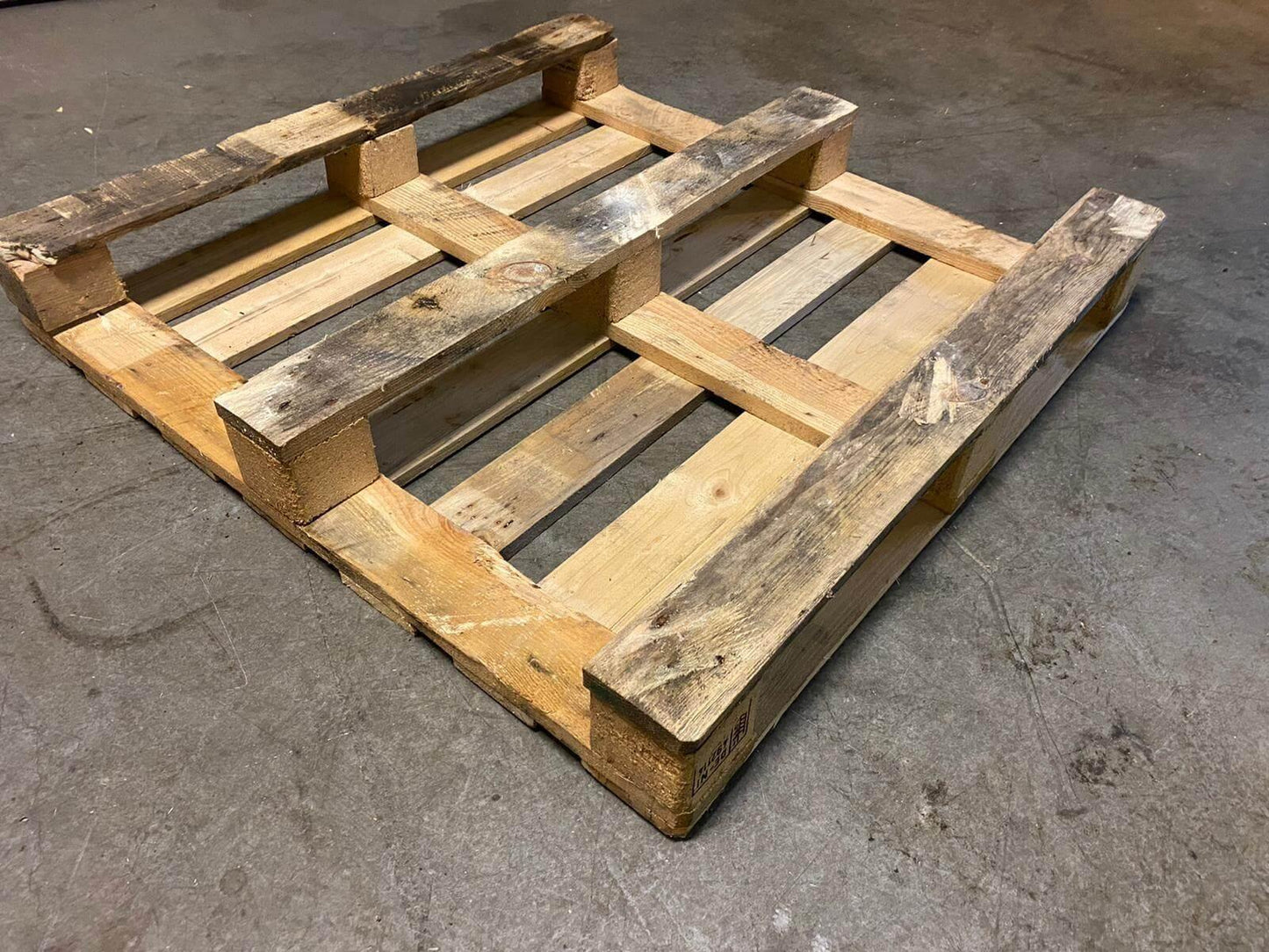 Gebruikte pallet 100x100cm - Online-Pallets